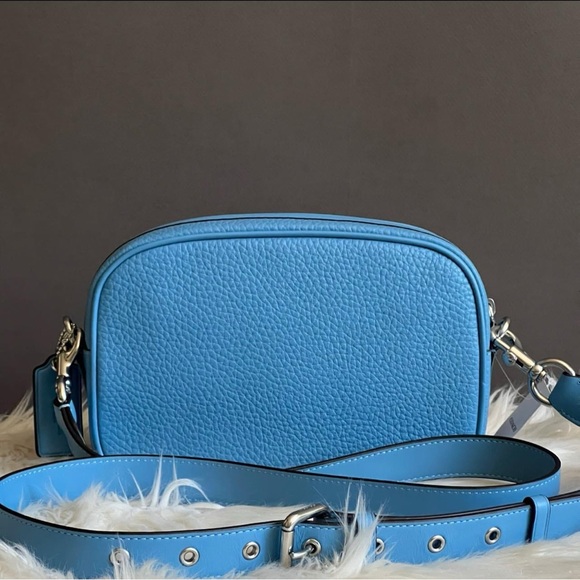 💰SOLD - CC386 - Coach Camera Bag - Picture 6 of 12